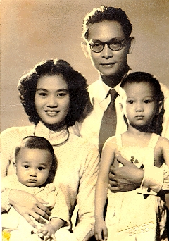 Con thứ hai, Phạm Duy Minh